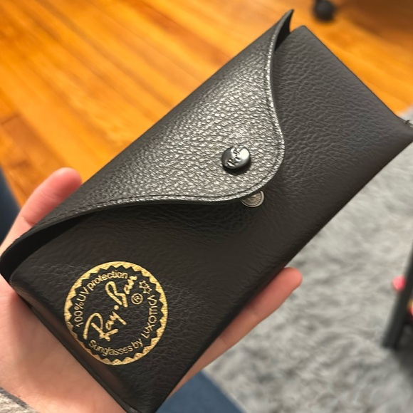 Maui Jim Kawika Frame Polarized Sunglasses - Picture 6 of 7